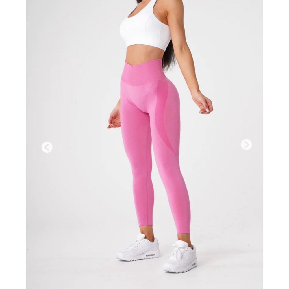 NVGTN Bubble Gum Pink Contour Seamless Leggings